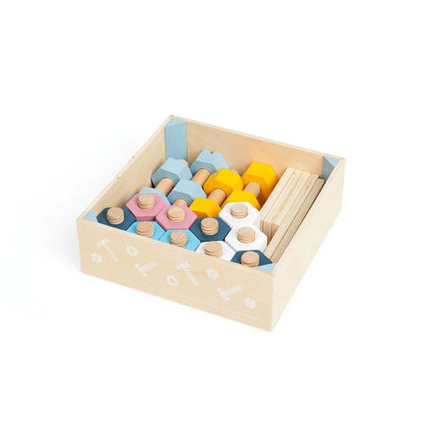 Crate of Wooden Nuts and Bolts-Bigjigs Toys, Eco Friendly, Engineering & Construction, S.T.E.M, Strength & Co-Ordination, Wooden Toys-Learning SPACE