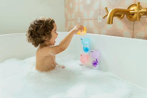 Munchkin Bath Toy Cups Water Falls 4Pk-Baby Bath. Water & Sand Toys,Gifts For 1 Year Olds,Gifts For 2-3 Years Old,Gifts For 6-12 Months Old,Munchkin,Role Play,Water & Sand Toys-Learning SPACE