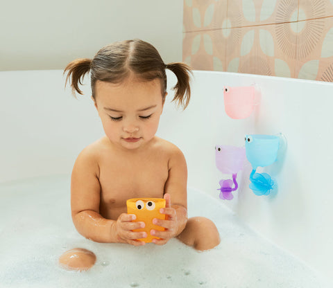 Munchkin Bath Toy Cups Water Falls 4Pk-Baby Bath. Water & Sand Toys,Gifts For 1 Year Olds,Gifts For 2-3 Years Old,Gifts For 6-12 Months Old,Munchkin,Role Play,Water & Sand Toys-Learning SPACE
