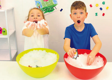 Zimpli Snow Play Sensory Fun Pack 1.2kg-Baby Bath. Water & Sand Toys, Classroom Packs, Dinosaurs. Castles & Pirates, Eco Friendly, Fake Snow, Sensory Seeking, Zimpli Kids-Learning SPACE